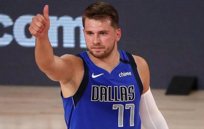 球员情绪时 球员情绪时