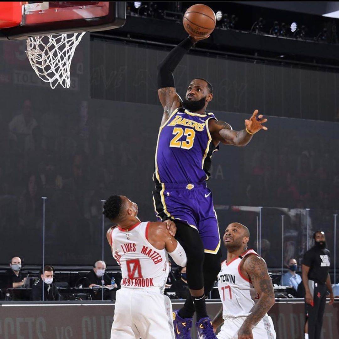 不在高峰时 不在高峰时